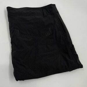 Lululemon Men's 38 Grey Black Polka Dot‎ Flat Front Nylon Shorts